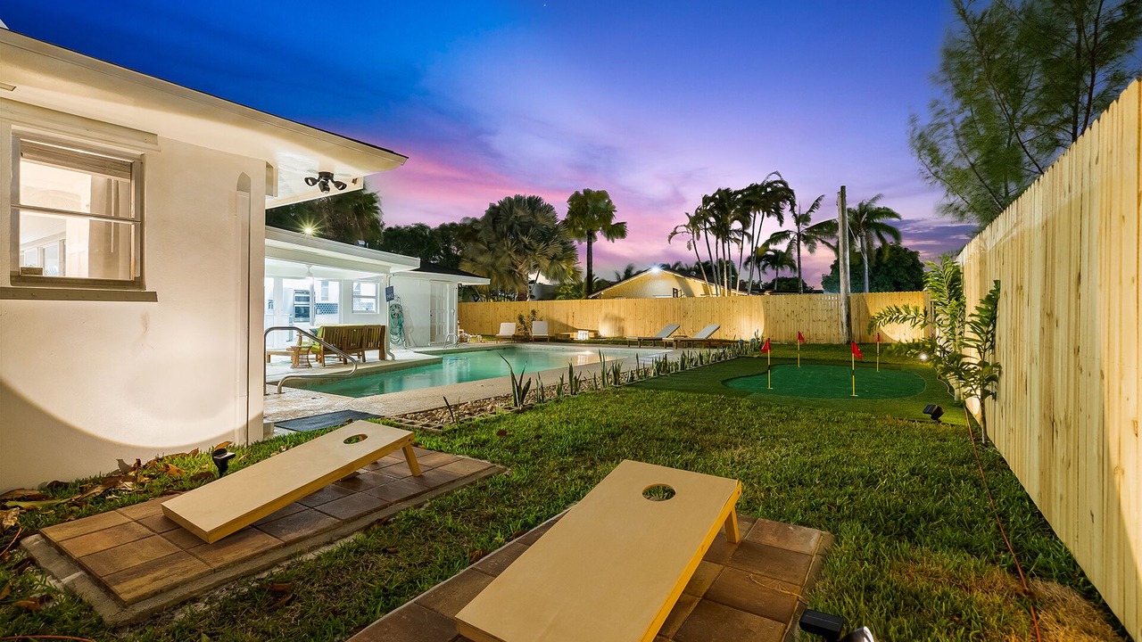 Photo of Outdoor in Villages of Palm Beach Lakes