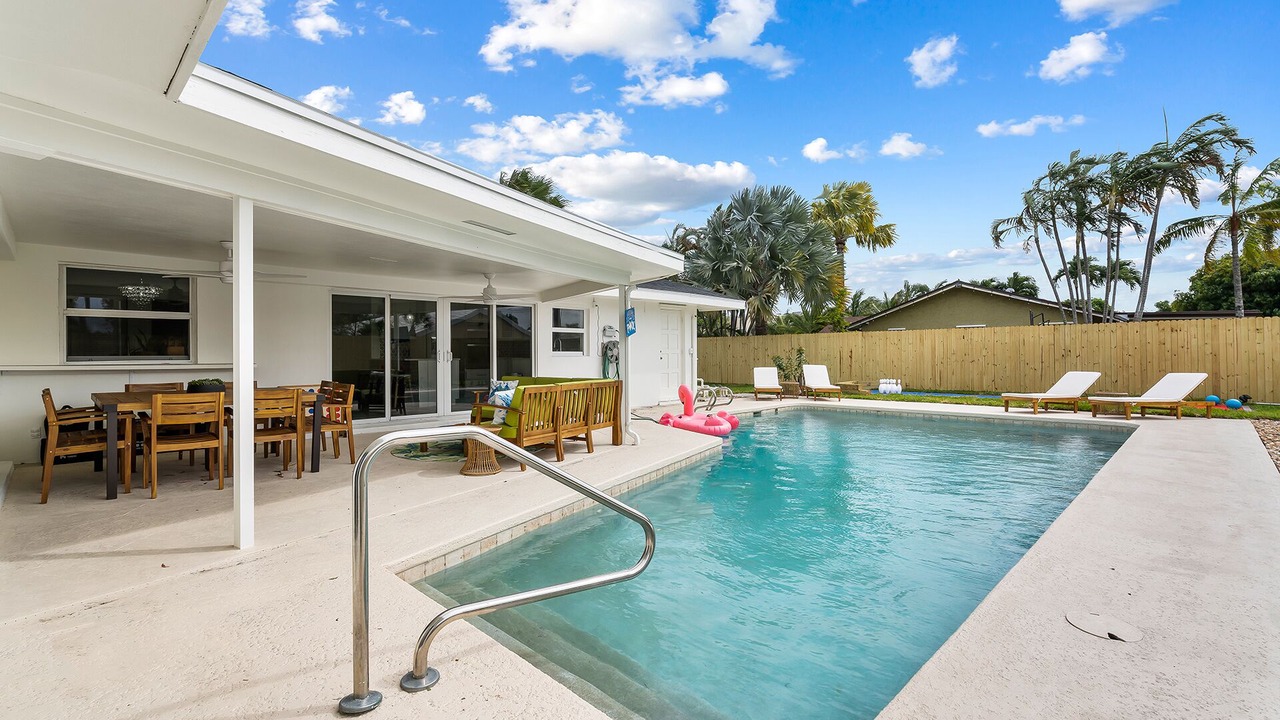 Photo of Outdoor in Villages of Palm Beach Lakes