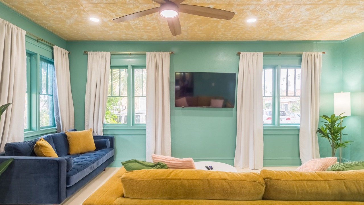 Photo of Bedroom in Seabreeze Historic District