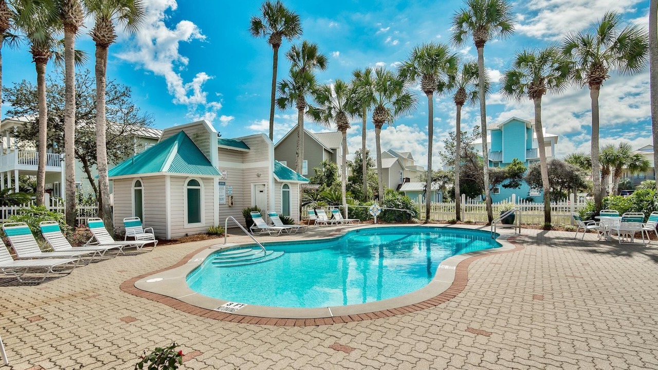 Photo of Outdoor in Crystal Shores