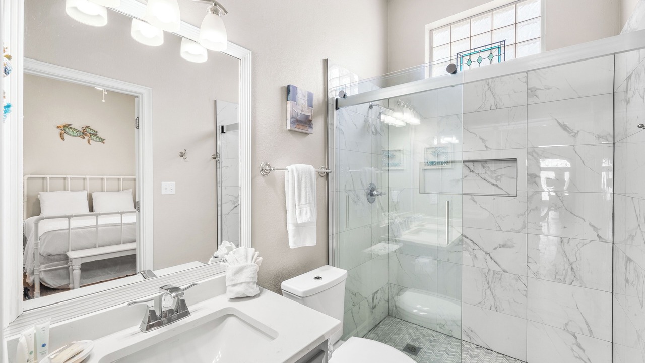 Photo of Bathroom in Crystal Shores