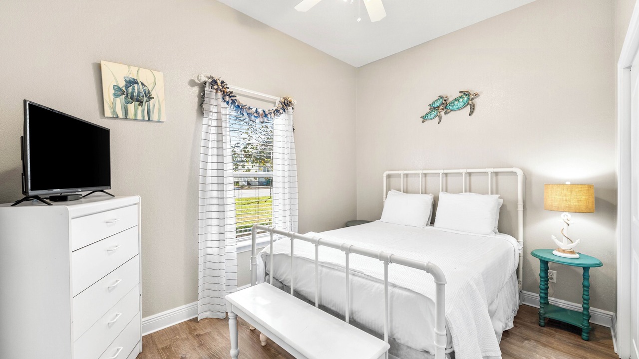 Photo of Bathroom in Crystal Shores