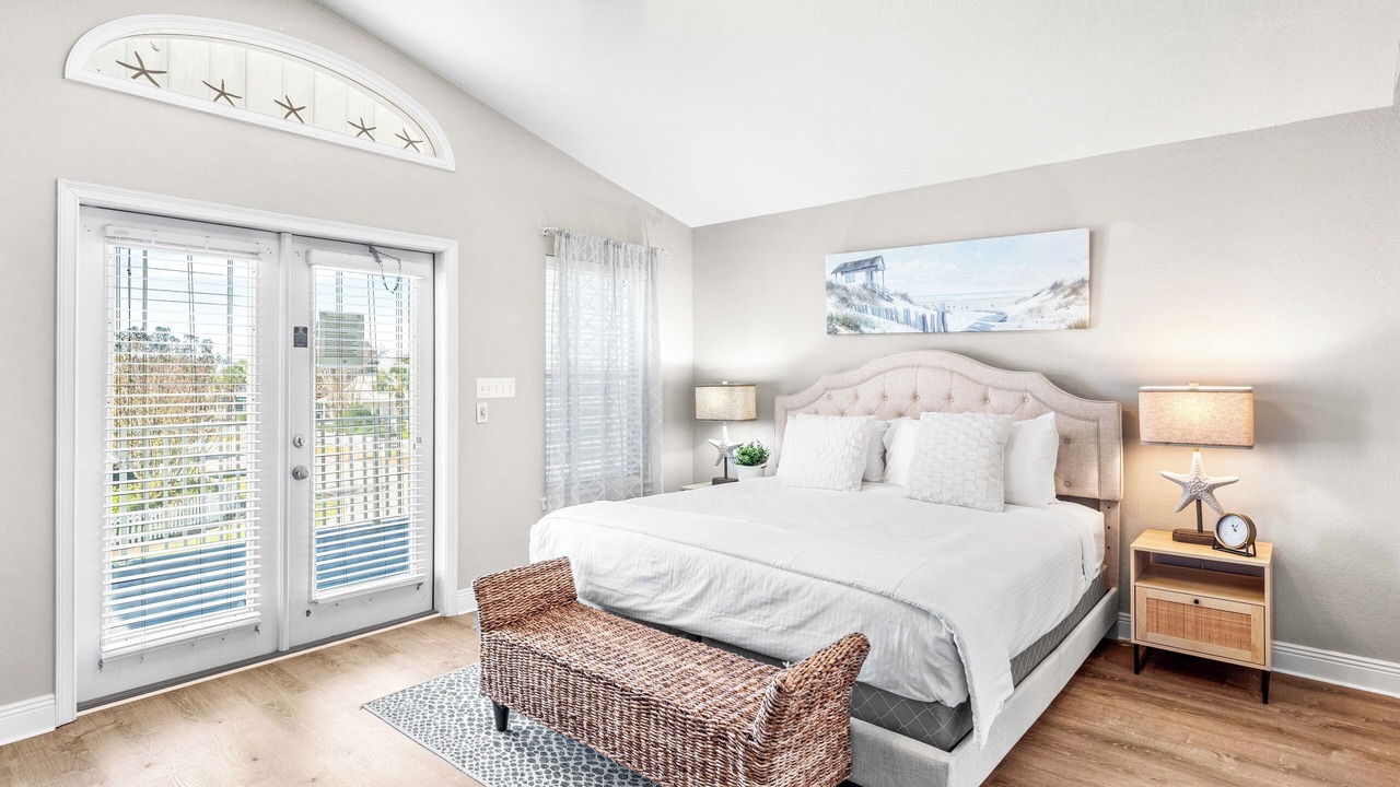Photo of Patio Balcony in Crystal Shores