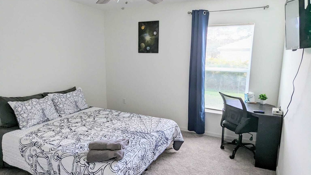 Photo of Bedroom in Sebastian Highlands