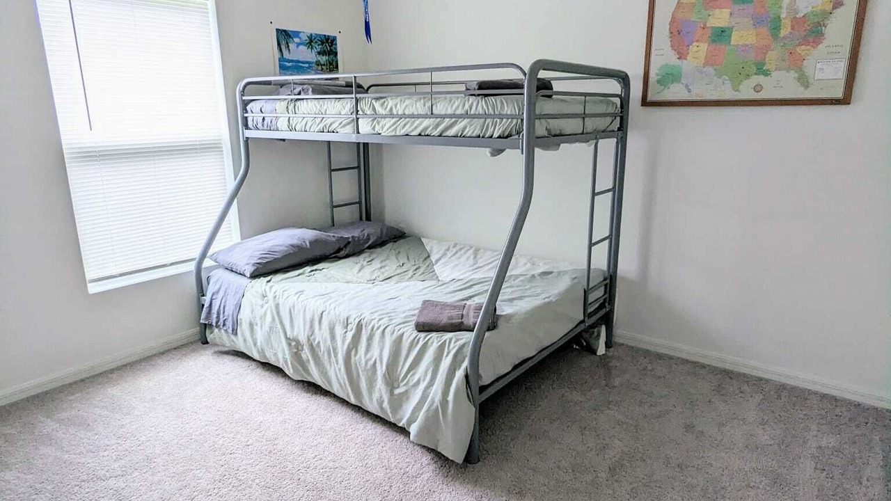 Photo of Bedroom in Sebastian Highlands