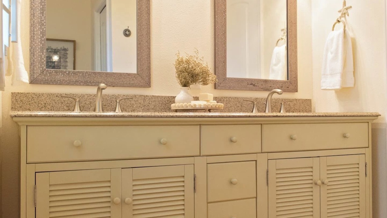 Photo of Bathroom in Ozona