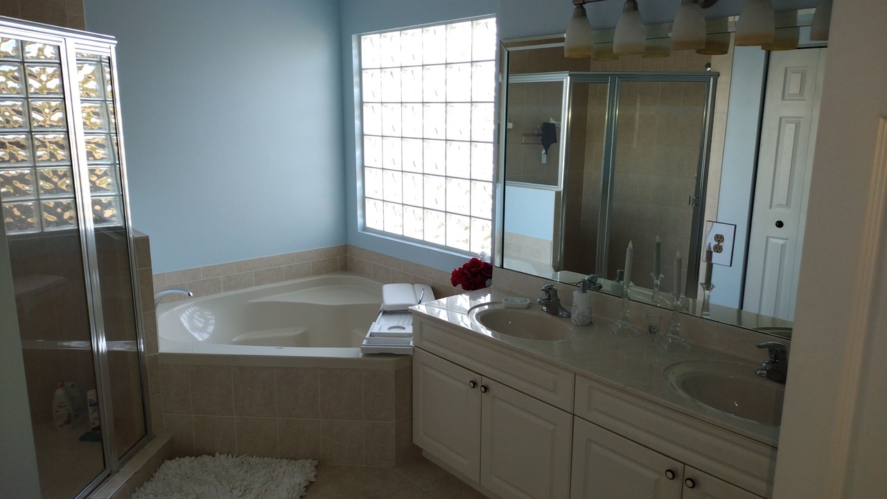 Photo of Bathroom in Port Saint Lucie