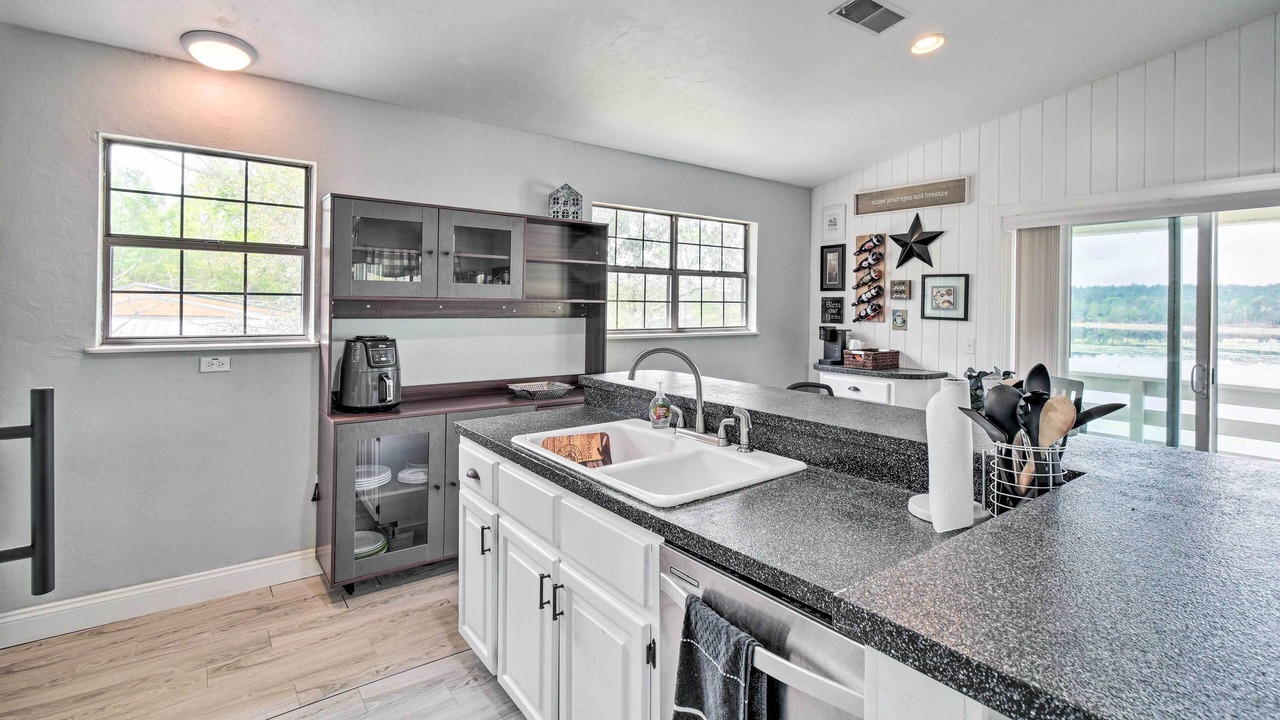 Photo of Kitchen in Edgar