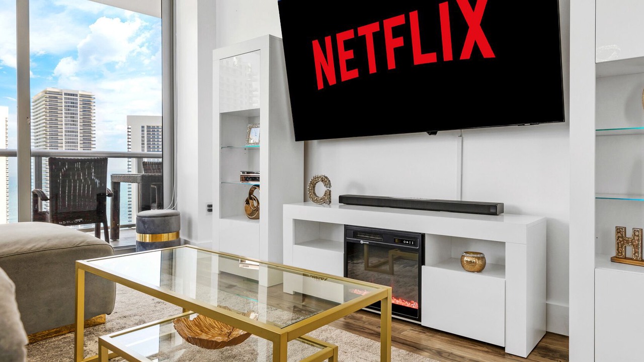 Photo of Livingroom in Hallandale Beach