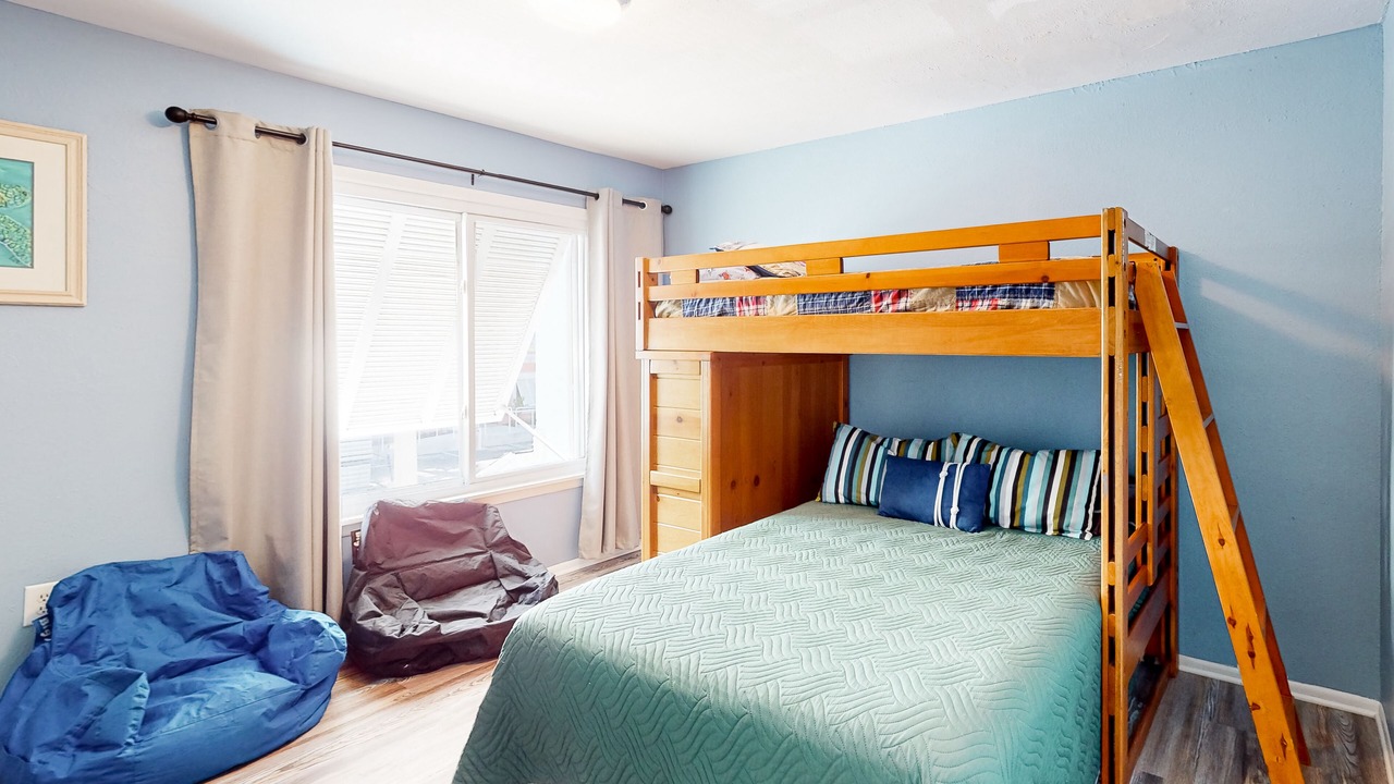 Photo of Bedroom in Bayview