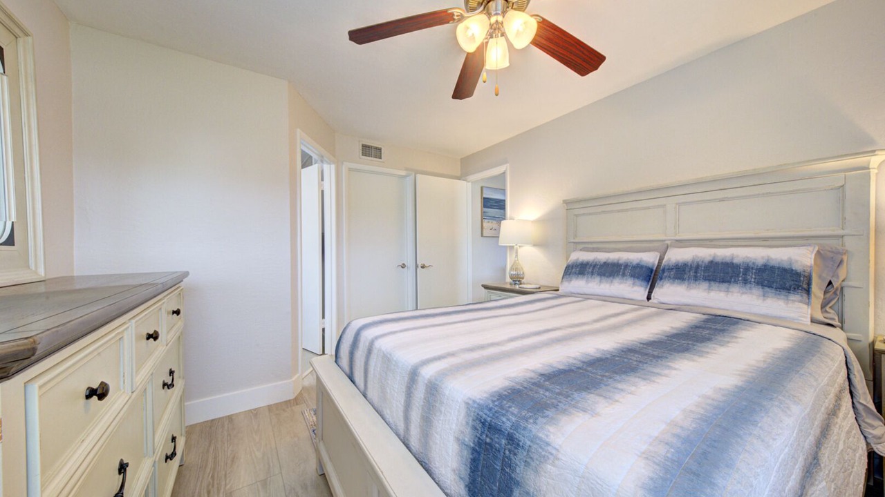 Photo of Bedroom in Ocean Side Village