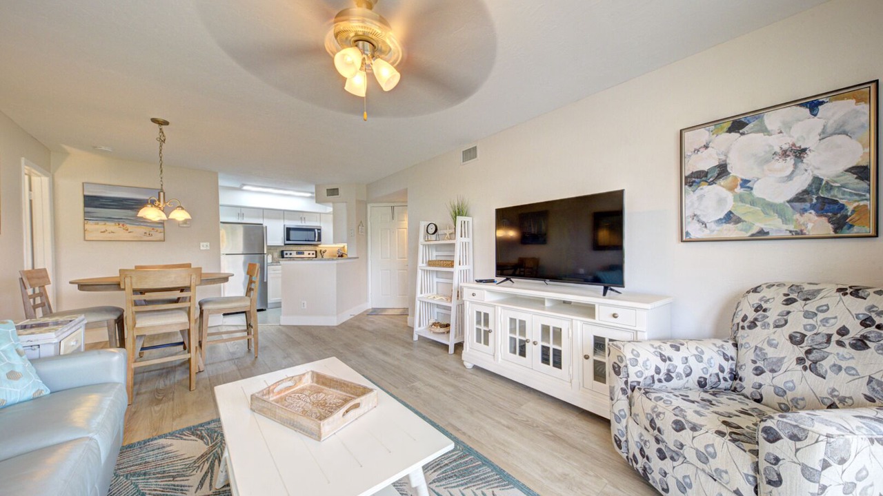 Photo of Livingroom in Ocean Side Village