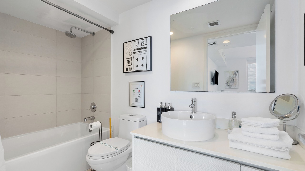Photo of Bathroom in Hallandale Beach