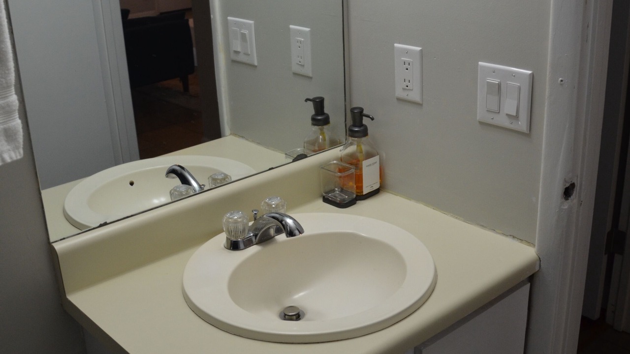 Photo of Bathroom in Enterprise