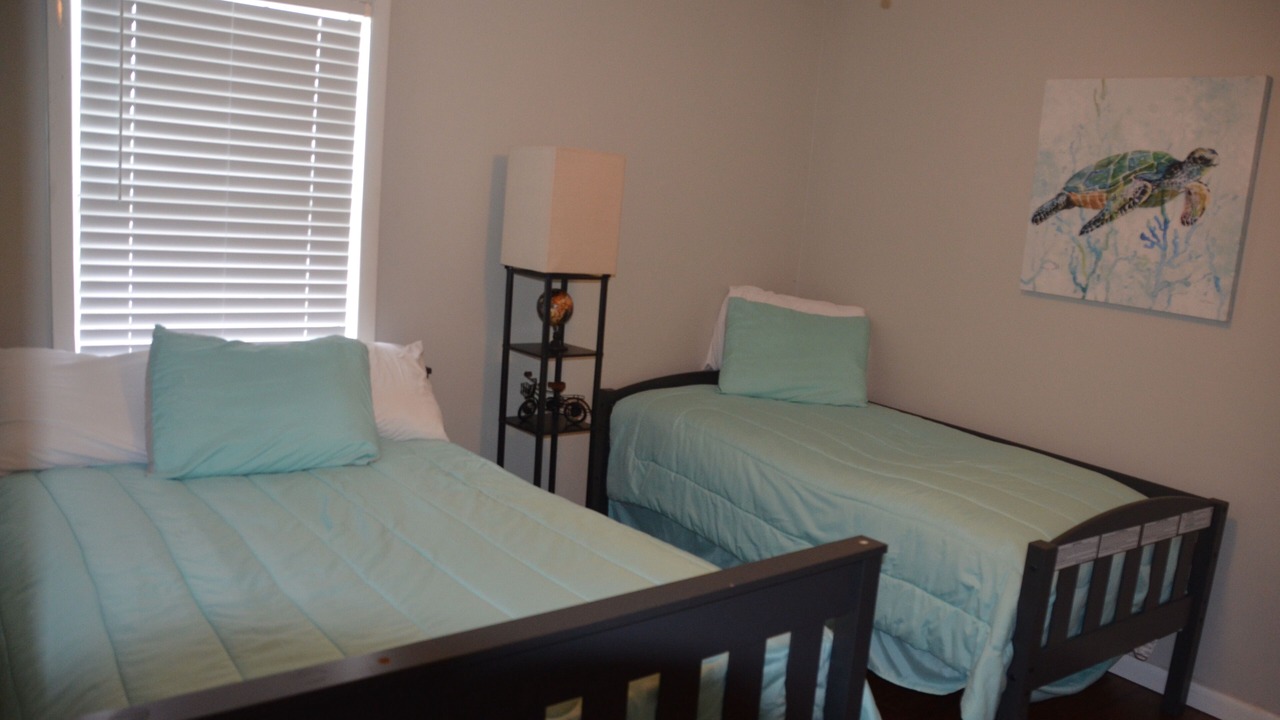 Photo of Bedroom in Enterprise