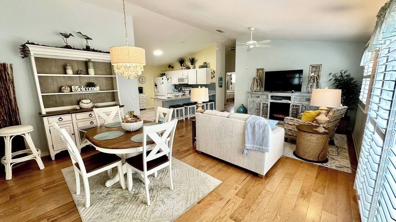 Photo of Bedroom in Buttonwood