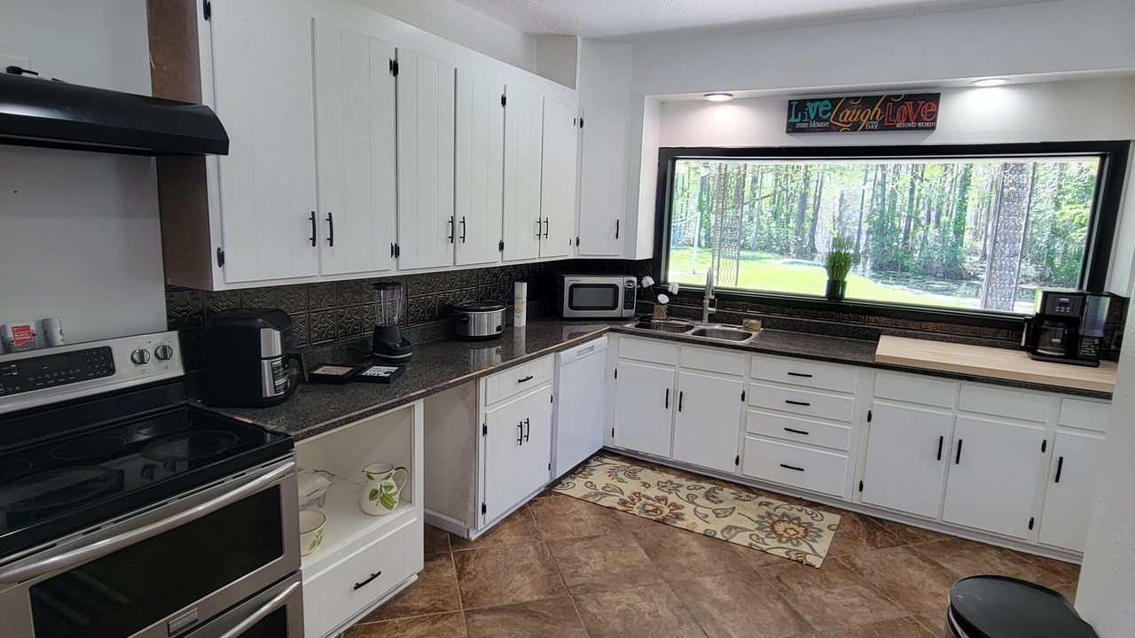 Photo of Kitchen in Marianna