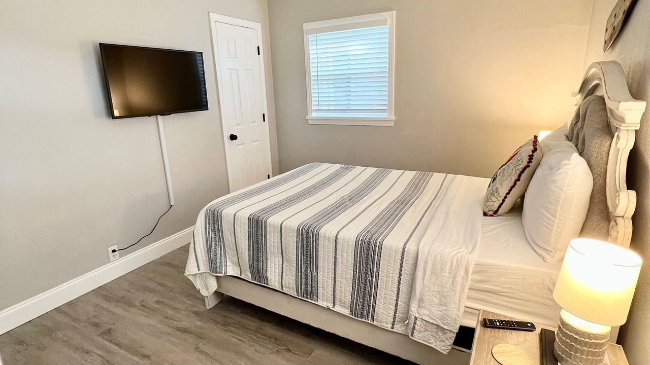 Photo of Bedroom in Woodlawn