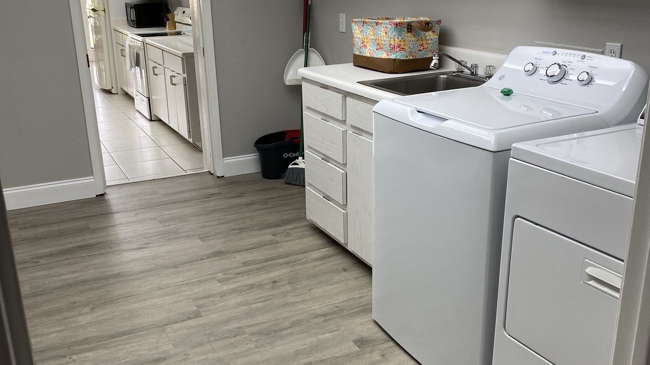 Photo of Bedroom in Woodlawn