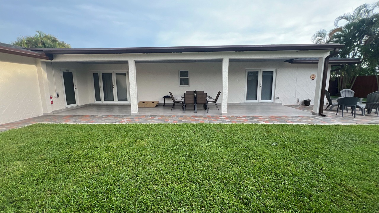 Photo of Outdoor in Royal Palm Beach