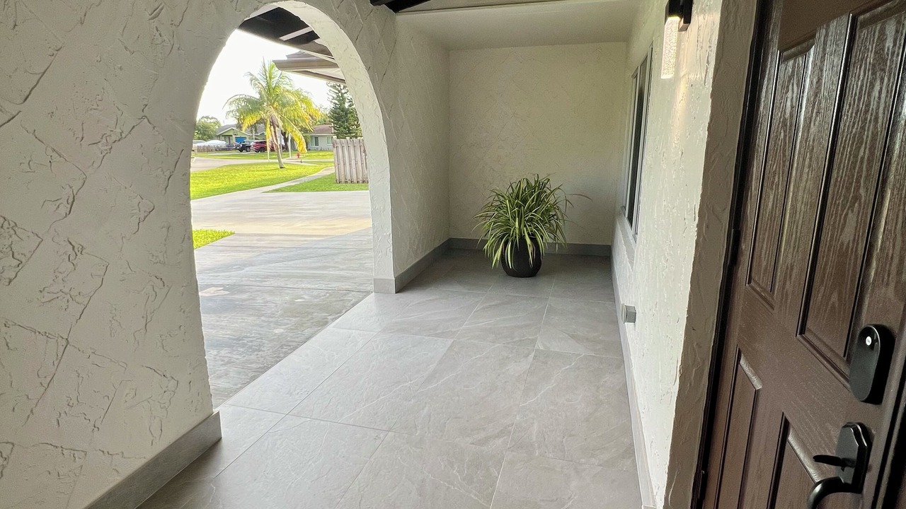Photo of Outdoor in Royal Palm Beach