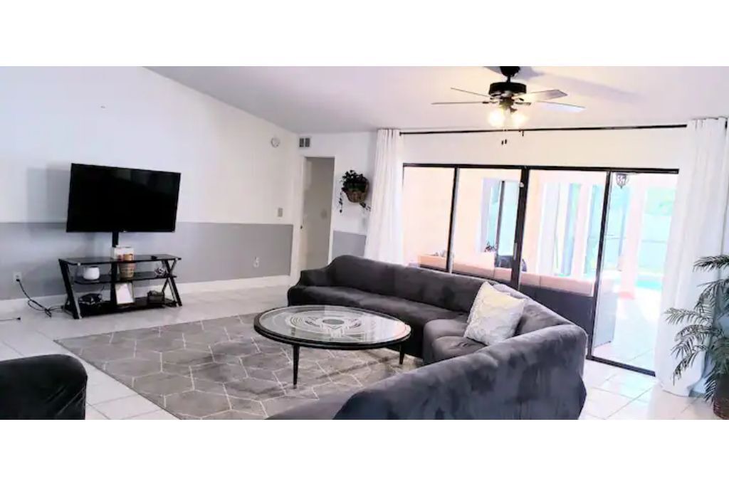 Photo of Livingroom in Villa De Palmas Sykes Cove