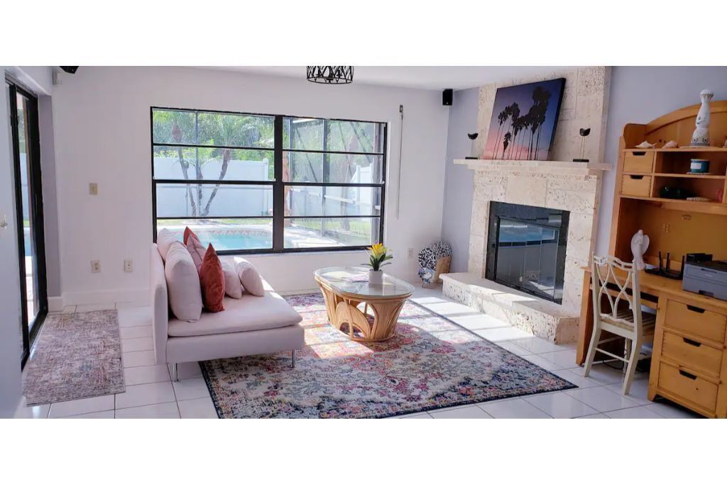 Photo of Livingroom in Villa De Palmas Sykes Cove
