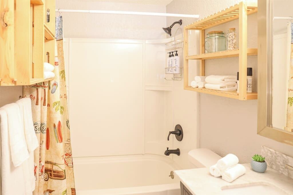 Photo of Bathroom in Largo
