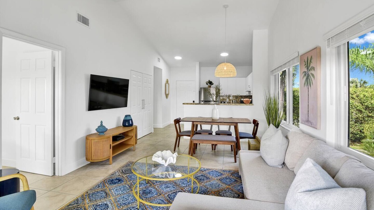 Photo of Livingroom in Mission Bay