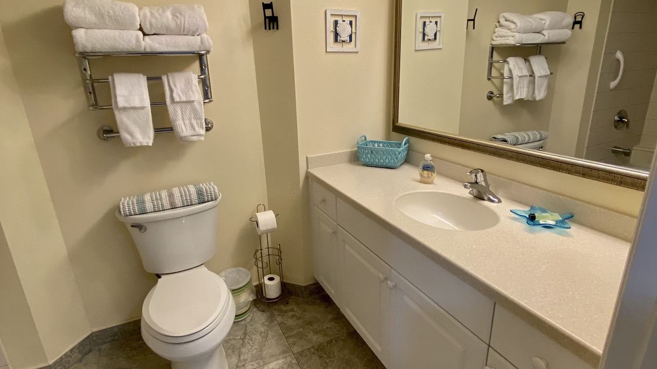 Photo of Bathroom in Ortona Park