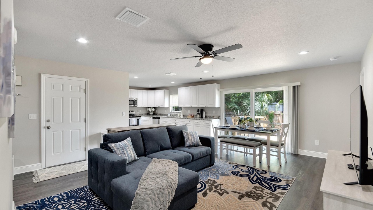 Photo of Livingroom in Old Seminole Heights