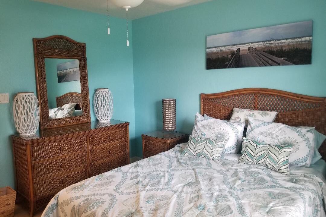 Photo of Bedroom in Gulf Cove