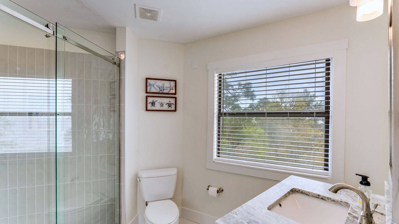 Photo of Bathroom in Magnolia Bluffs