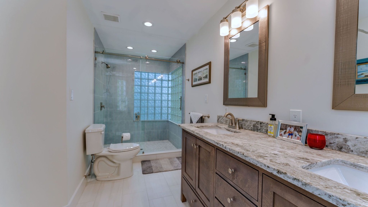 Photo of Bathroom in Magnolia Bluffs