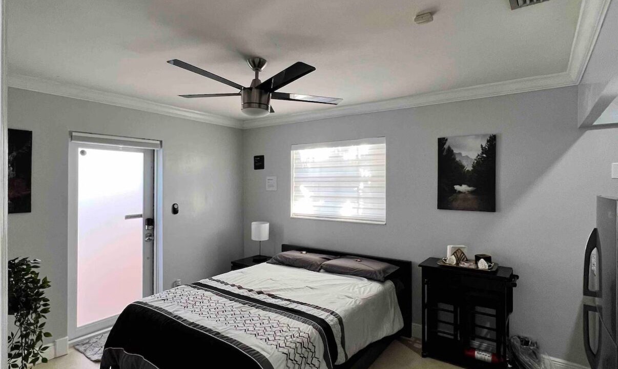 Photo of Bedroom in Hialeah