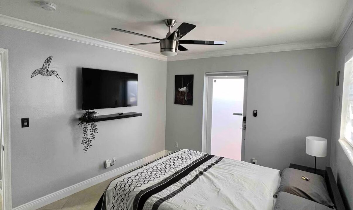 Photo of Bedroom in Hialeah
