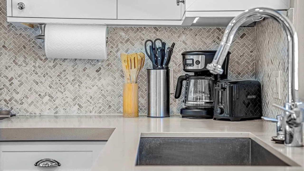 Photo of Kitchen in Lauderdale-by-the-Sea