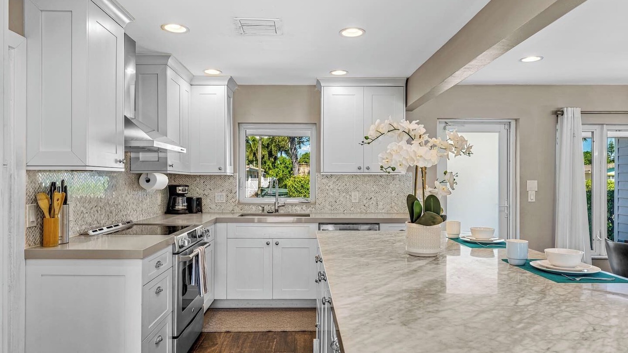 Photo of Kitchen in Lauderdale-by-the-Sea