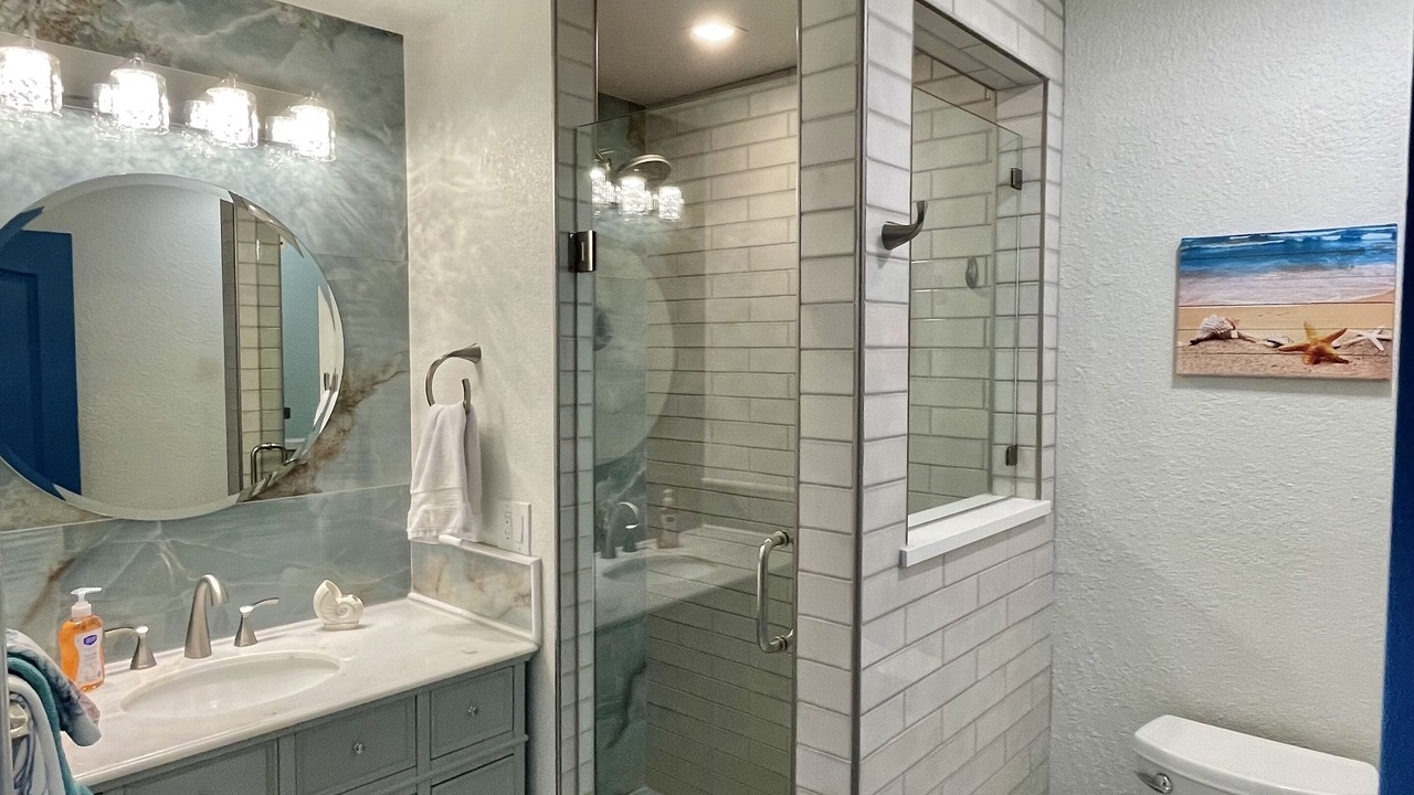 Photo of Bathroom in Cocoa Isles Country Club