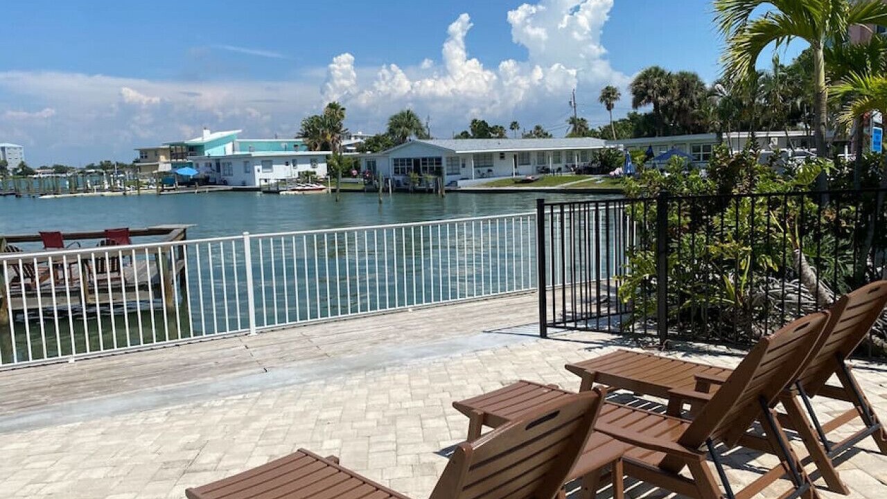 Photo of Patio Balcony in Bay Esplanade