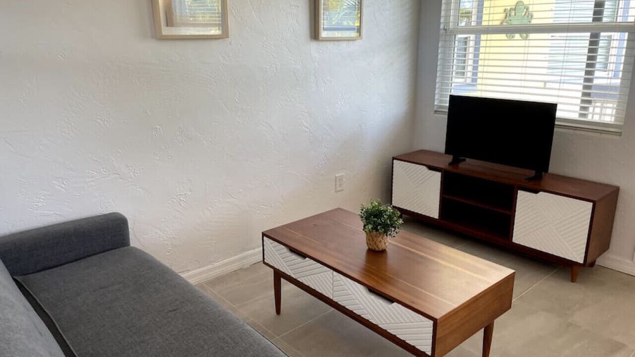 Photo of Livingroom in Bay Esplanade