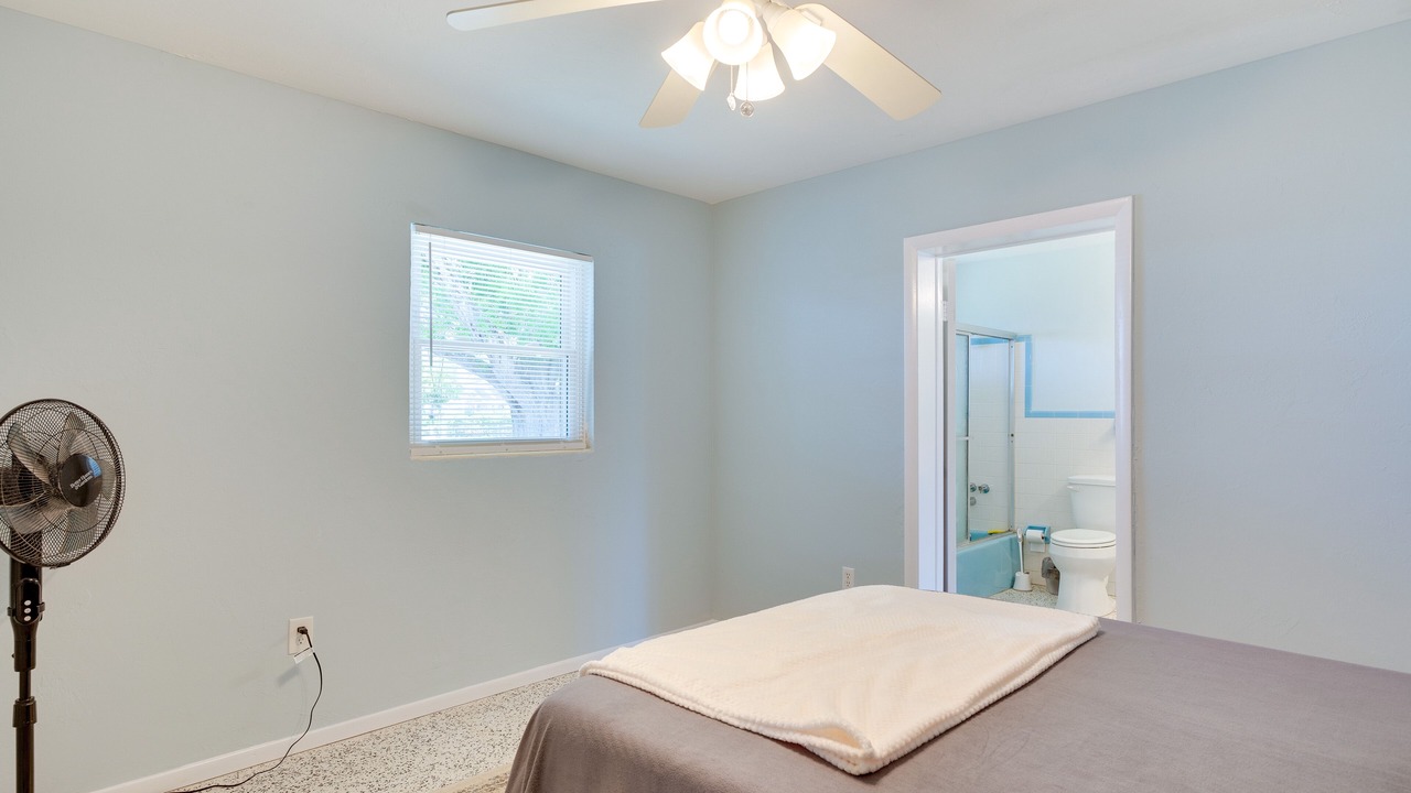 Photo of Bedroom in Buckhead Ridge