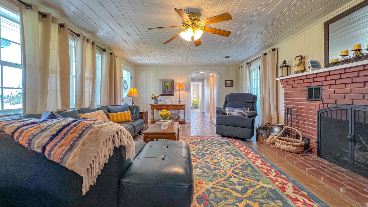 Photo of Livingroom in Clarksville
