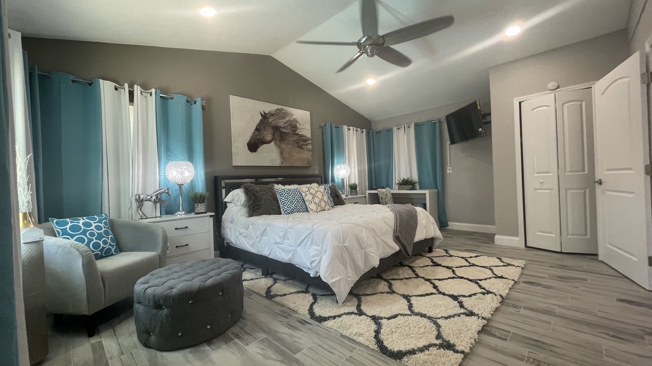 Photo of Bedroom in Seminole