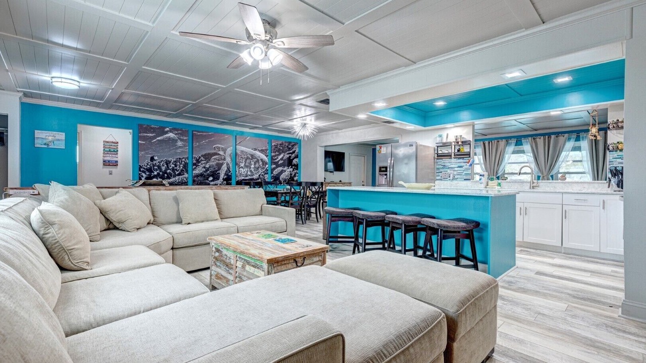 Photo of Livingroom in Lakewood Park
