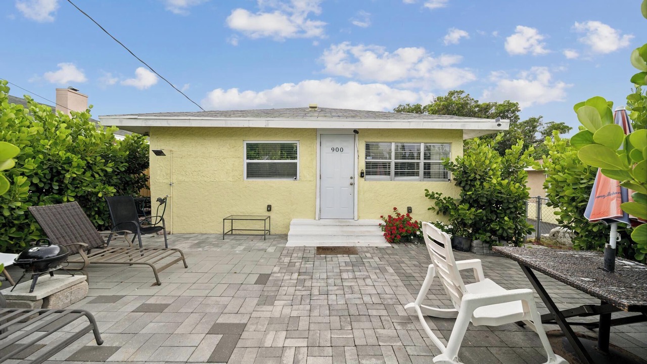 Photo of Patio Balcony in Palm Beach - West Palm Beach