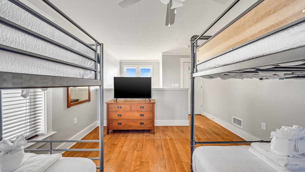 Photo of Bedroom in Waterside Village