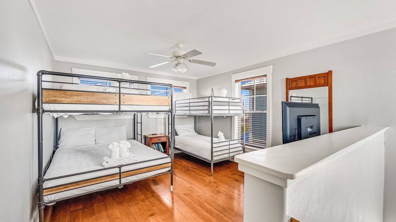 Photo of Bedroom in Waterside Village