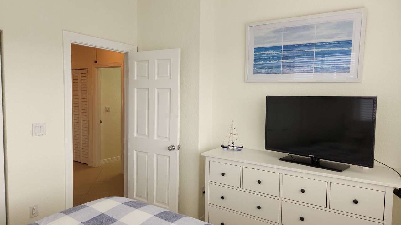 Photo of Bedroom in Cross Key Waterways