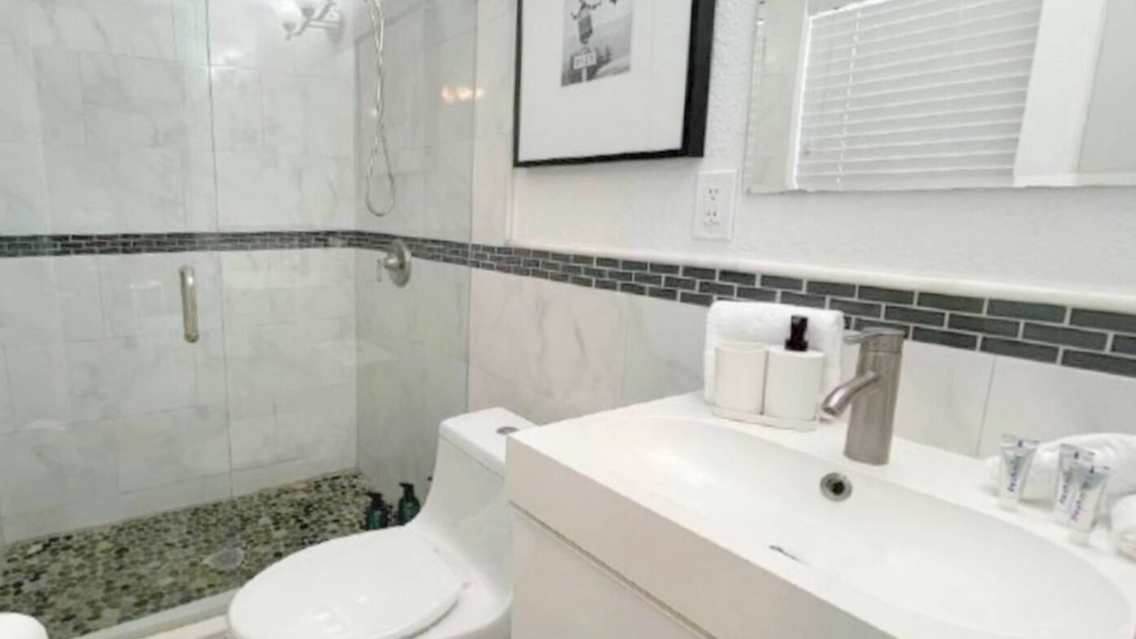 Photo of Bathroom in Royal Poinciana